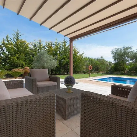 Holiday home Es Rasquell